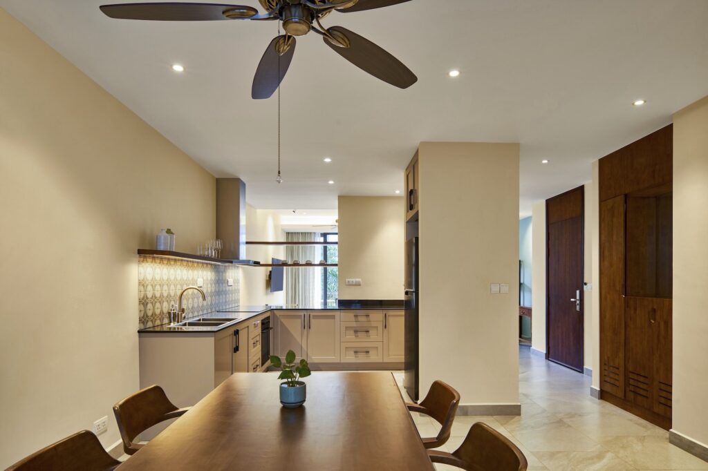 Grand 4-Bedroom Family Apartment