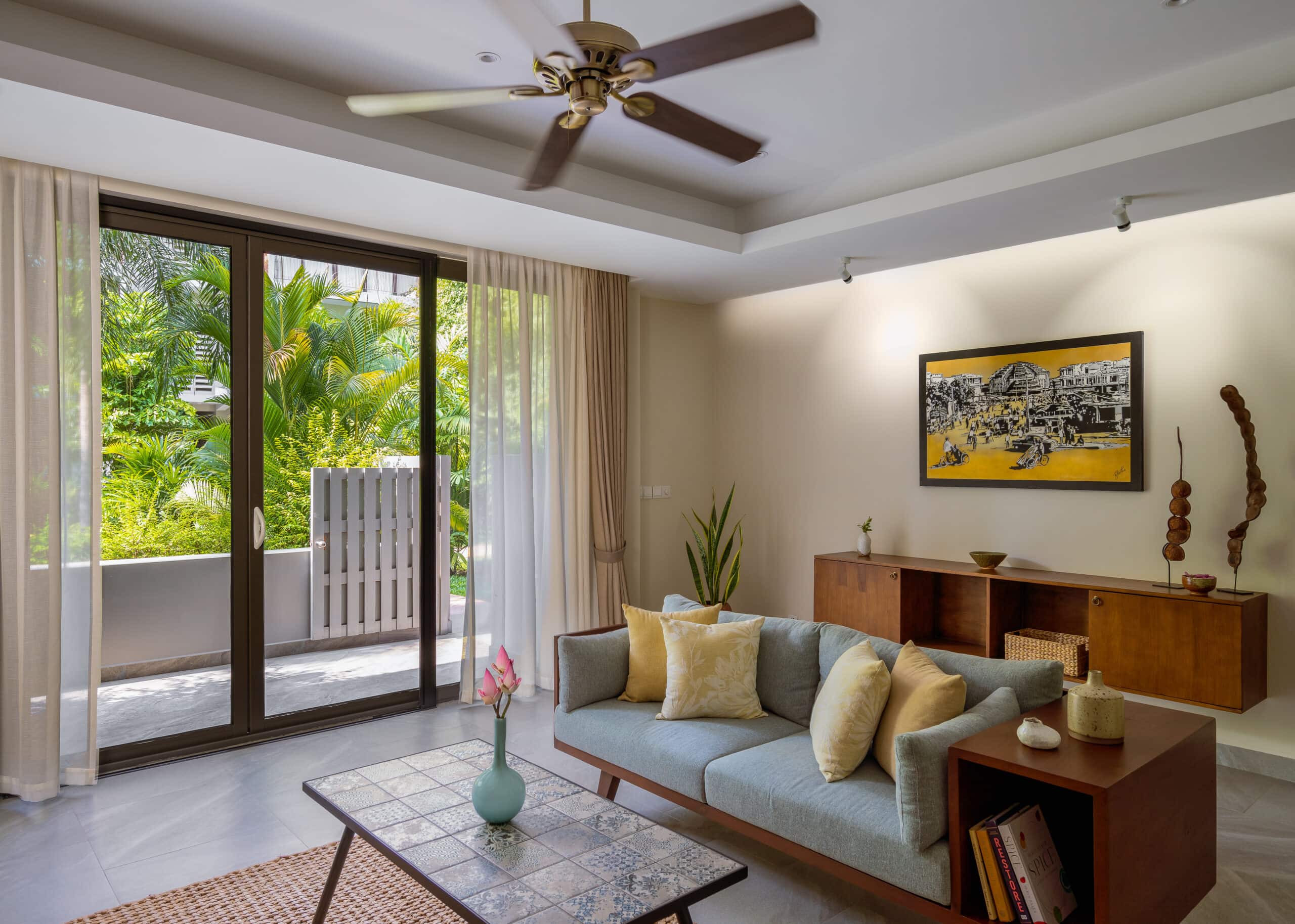 private bedroom living room private bedroom living room