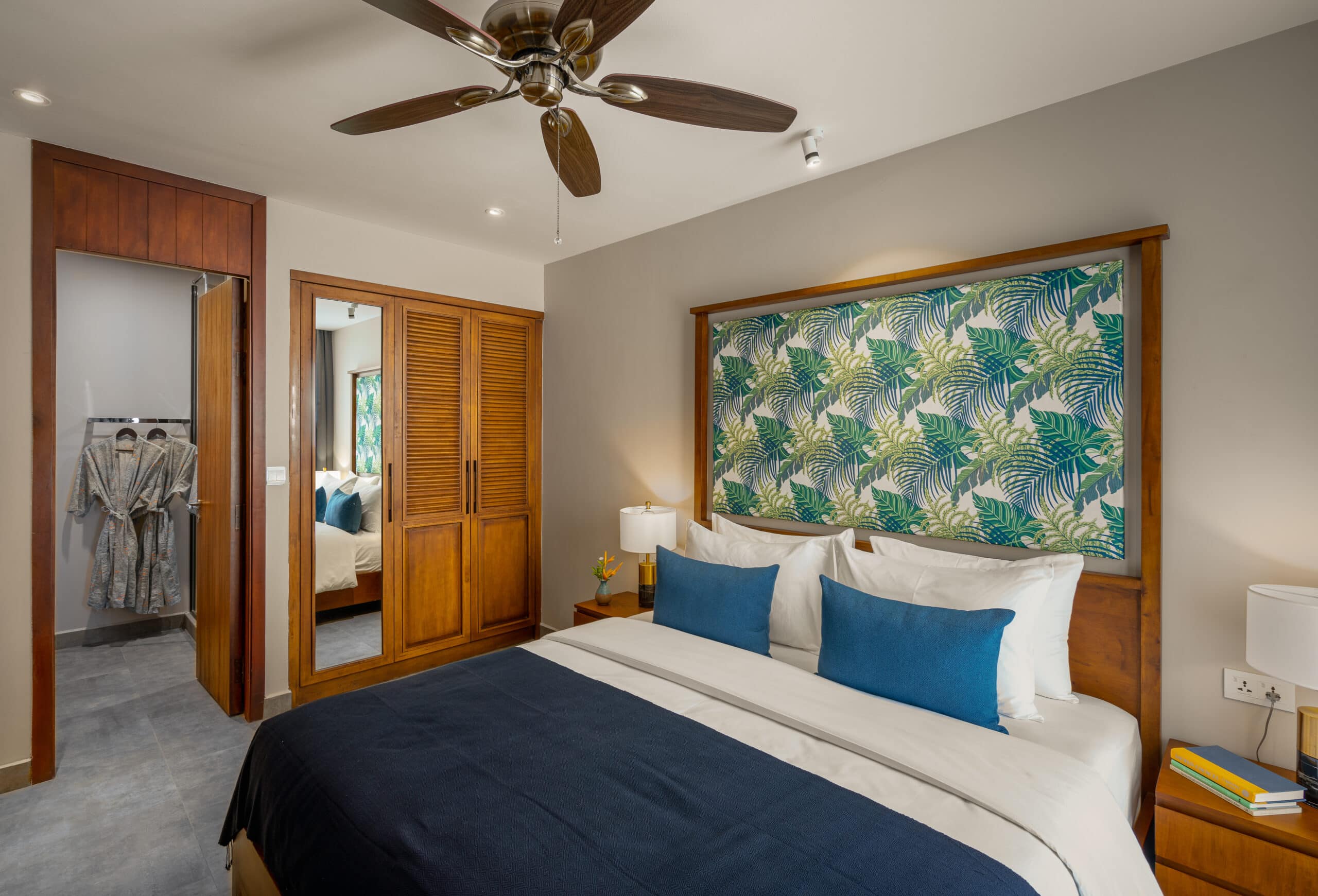 queen bedroom queen bedroom