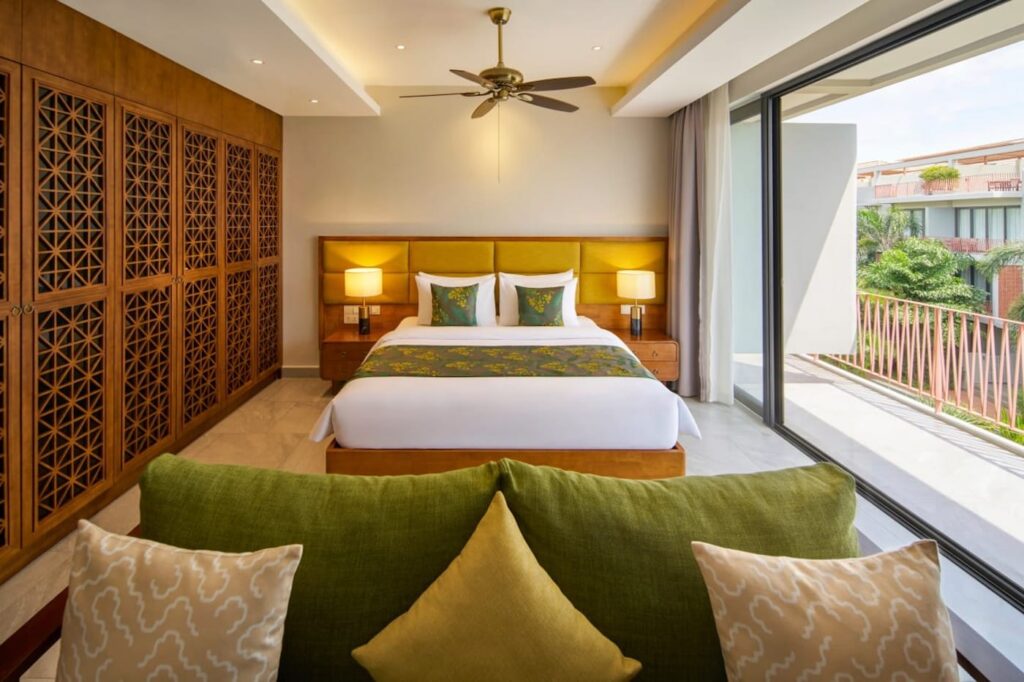 The Royal 5-Bedroom Private Villa